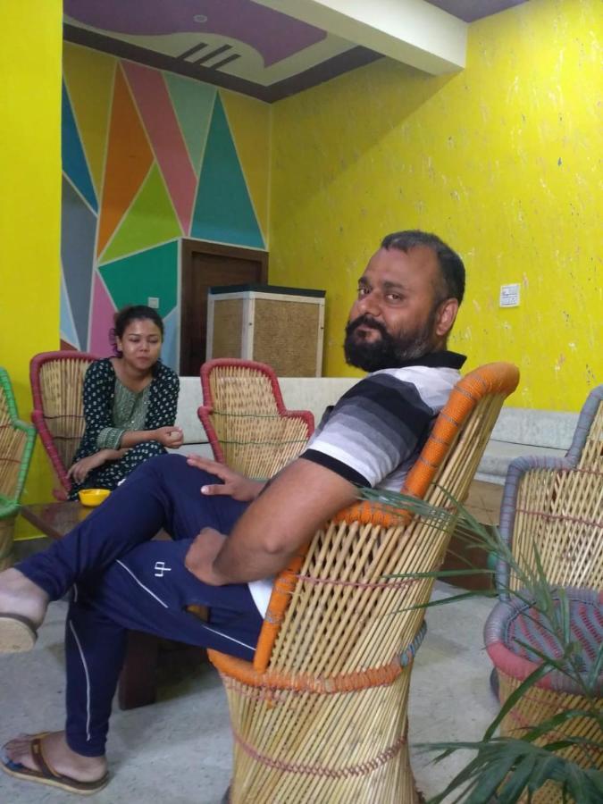 Big Brother Hostel Hotel آغْرا المظهر الخارجي الصورة