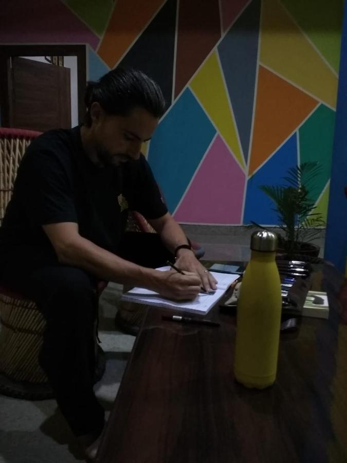 Big Brother Hostel Hotel آغْرا المظهر الخارجي الصورة