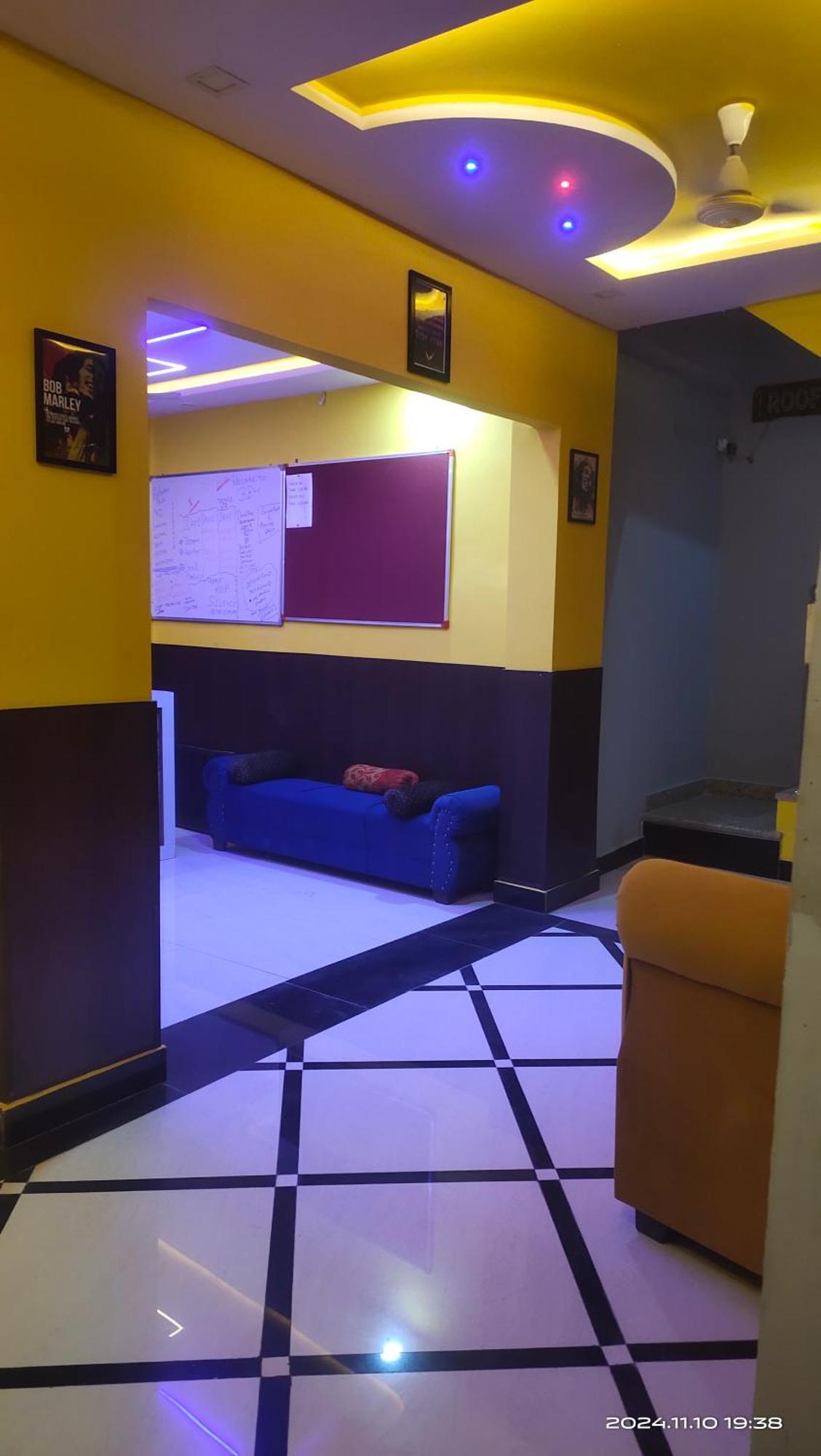 Big Brother Hostel Hotel آغْرا المظهر الخارجي الصورة