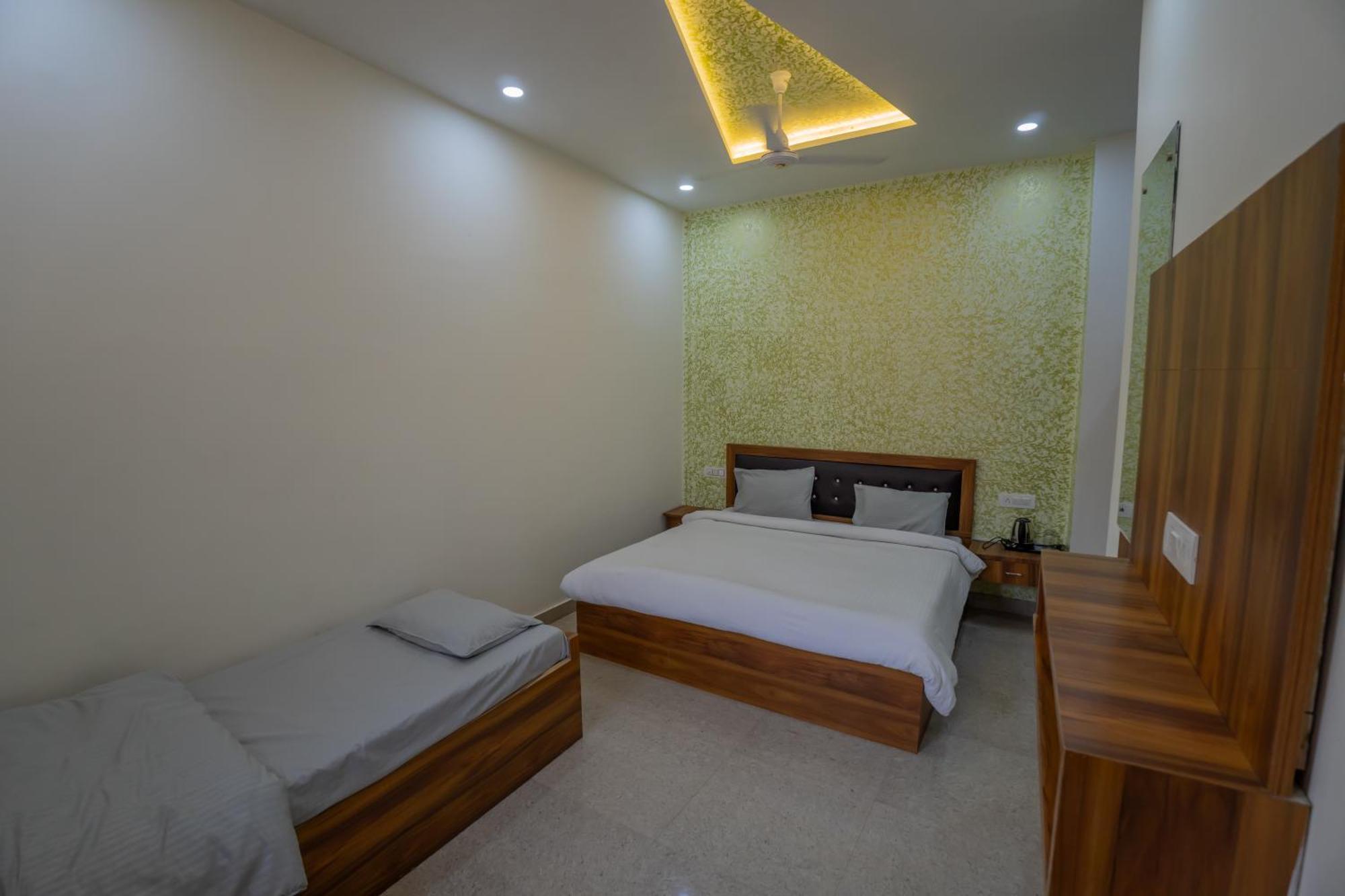 Big Brother Hostel Hotel آغْرا الغرفة الصورة